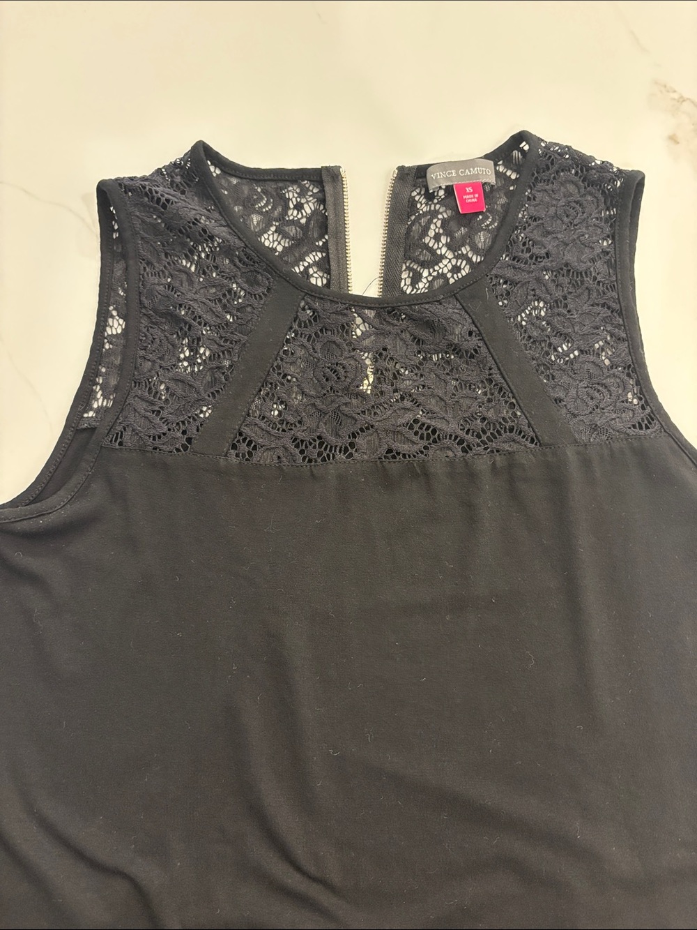Vince Camuto Black Sleeveless Lace-Yoke Tank - Picture 6 of 8